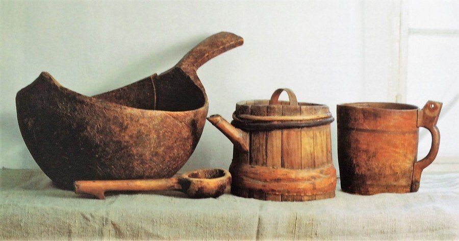Деревянная посуда крестьян. Фото из открытых источников Яндекс Картинки