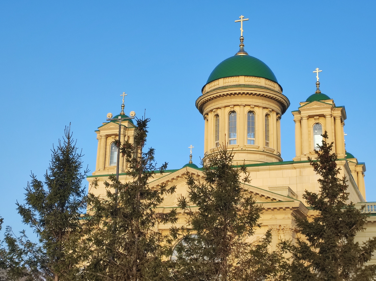 Покровский храм . Фото автора 