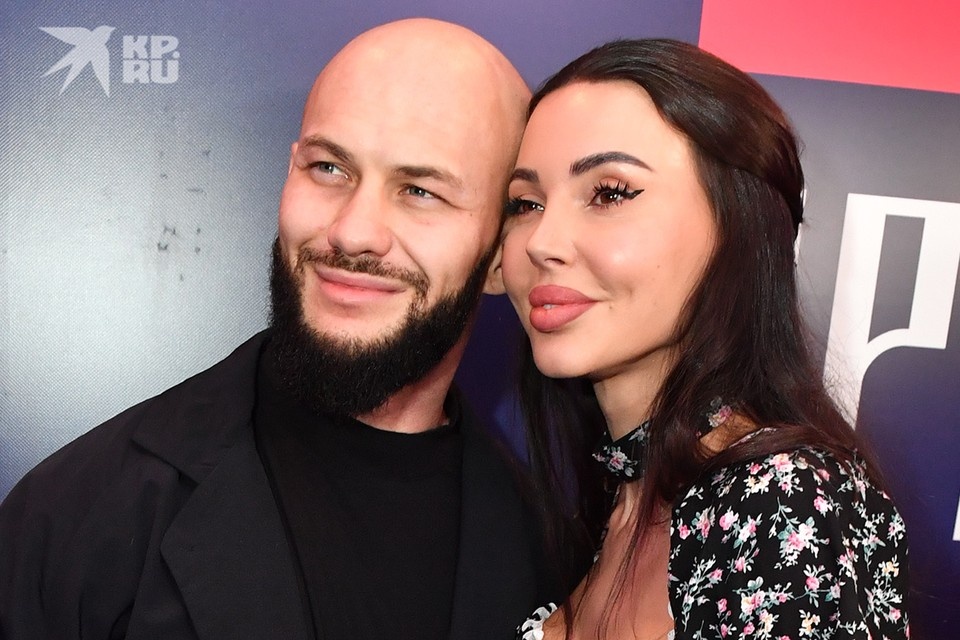    Развод 37-летней Оксаны Самойловой и 40-летнего Джигана длится с осени прошлого года. Иван МАКЕЕВ