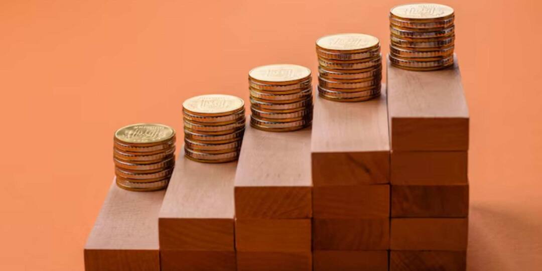 Сколько теперь нужно зарабатывать, чтобы взять ипотеку в Москве и Петербурге