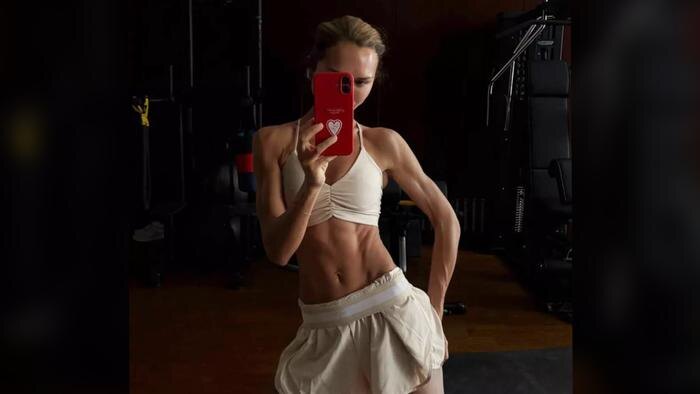 Стеша Маликова показала, как питается и тренируется. Фото © Instagram (признан экстремистской организацией и запрещён на территории Российской Федерации)/steshamalikova