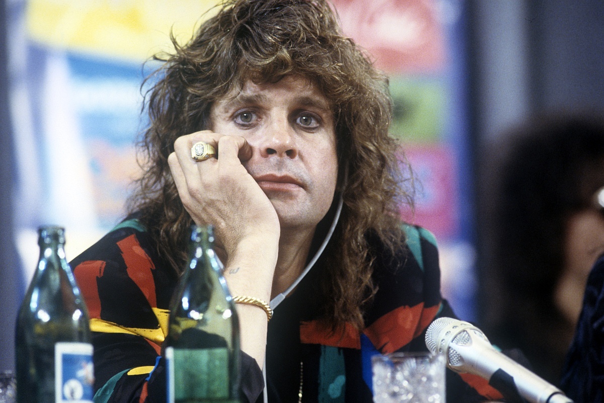    Оззи Осборна художник Владислав Шабалин слушал в 1989 году в Москве (на фото рокер на пресс-конференции в столице СССР). / Владимир Вяткин/РИА Новости