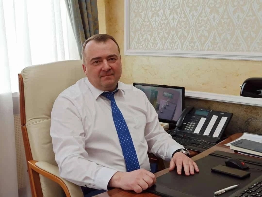    Дело экс-руководителя ГУДХОО и его членов семьи о квартире и машинах на 300 миллионов рублей поступило в суд