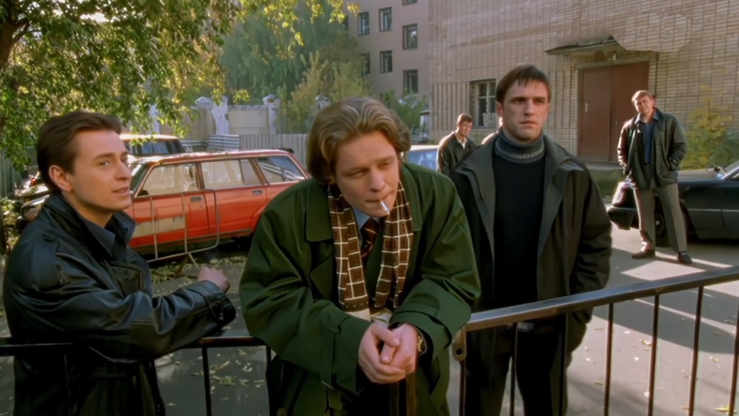 Саша Белый приехал в офис к Лапшину