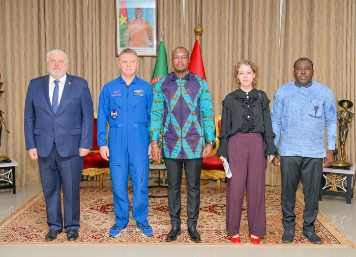 Россия и Буркина-Фасо обсудили запуск спутника для стран Сахеля. Фото © Telegram / Ambassade de Russie au Burkina Faso