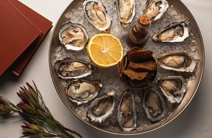    Устрицы в Avero Mio. Фото: пресс-служба