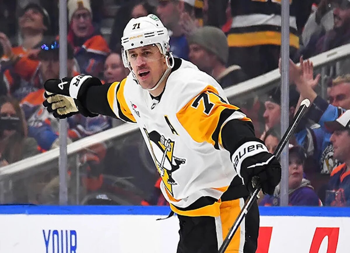     Заокеанские фаны о покуражившемся в матче с «Эдмонтоном» Малкине: показал Макдэвиду, кто здесь папочка