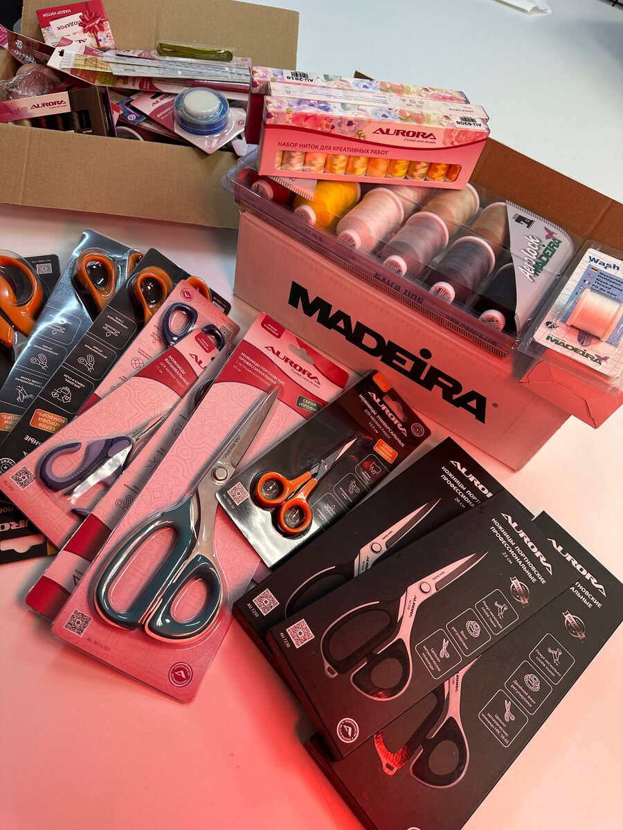 Правильно подобранные инструменты тоже играют роль в обучении шитью