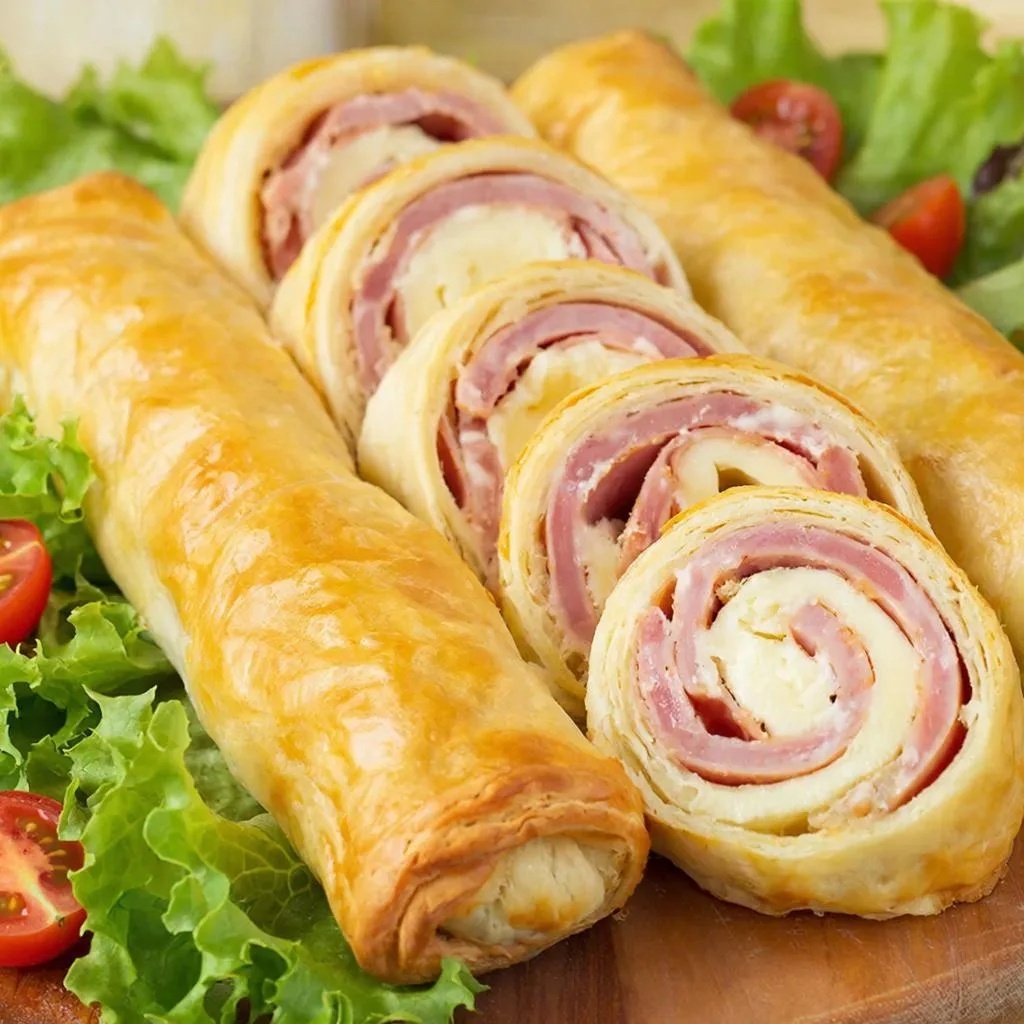 Рулетики с ветчиной и сыром