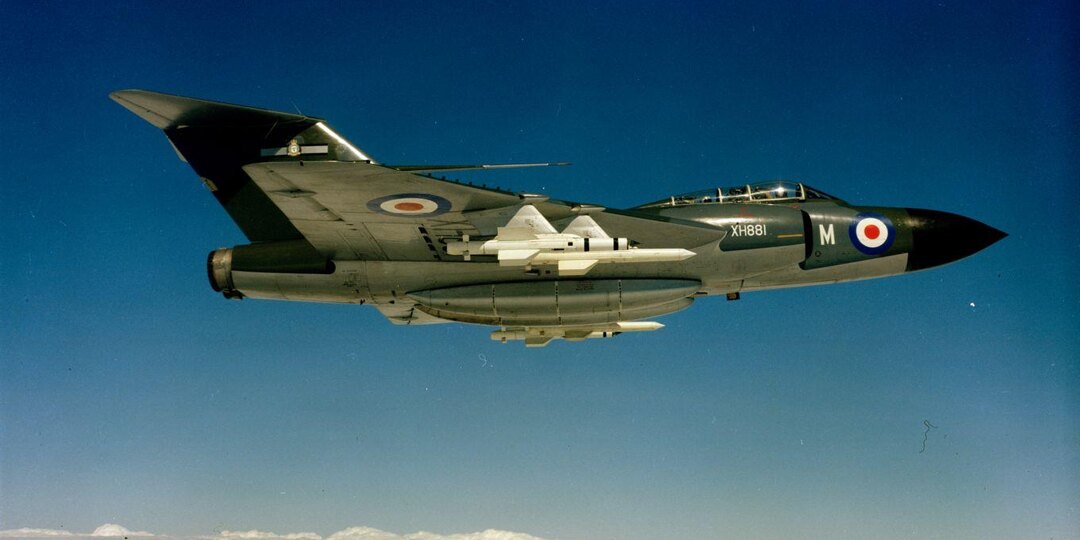 Gloster Javelin: Дозорный пустого неба