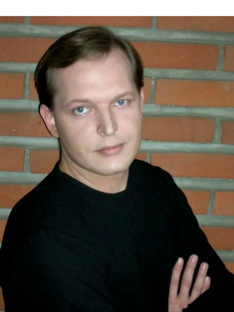 Заслуженный артист России Данила Перов