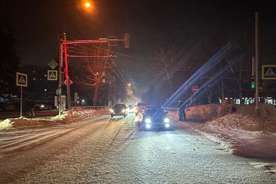    Авария с подростком произошла утром на Восходе, 28. Фото: пресс-служба ГАИ Новосибирска.