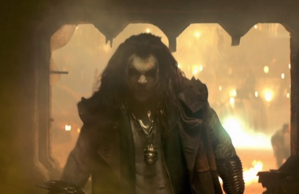     Джейсон Момоа, кадр из фильма «Супергерл» (2026)