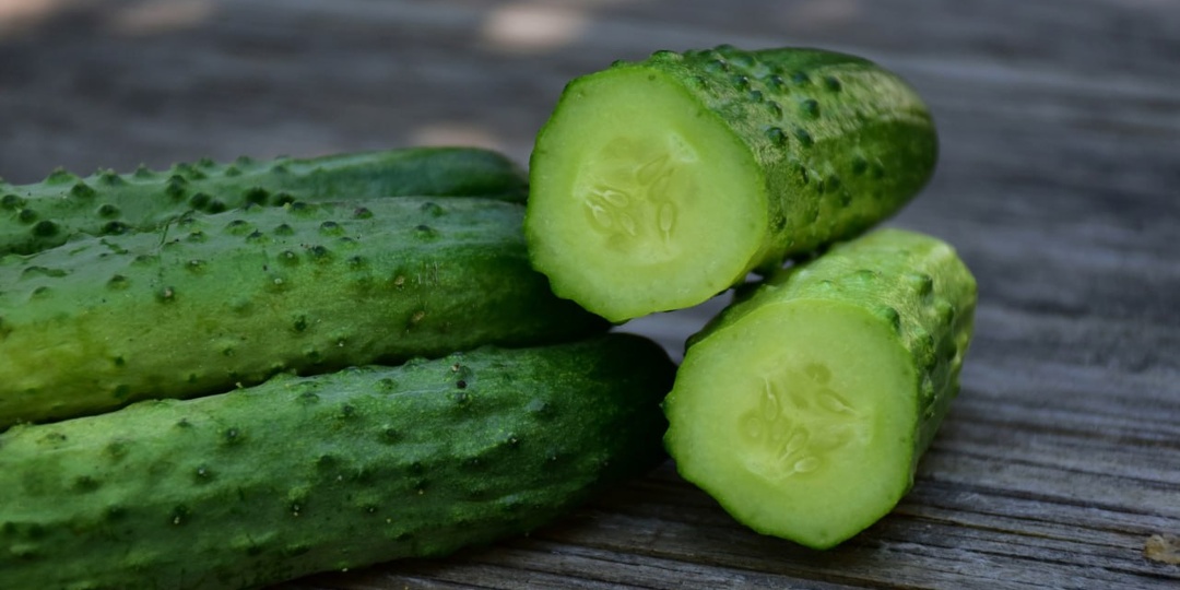 Выращиваю эти огурцы много лет - вкусные, урожайные, хрустящие, хороши и в салат, и на засолку. Мой выбор