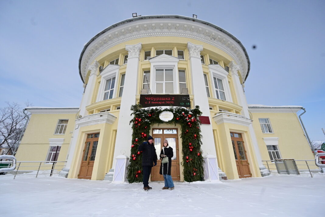 Верхнетагильский Дворец культуры планомерно обновляется уже почти 10 лет. Фото: Павел Ворожцов, «Областная газета»