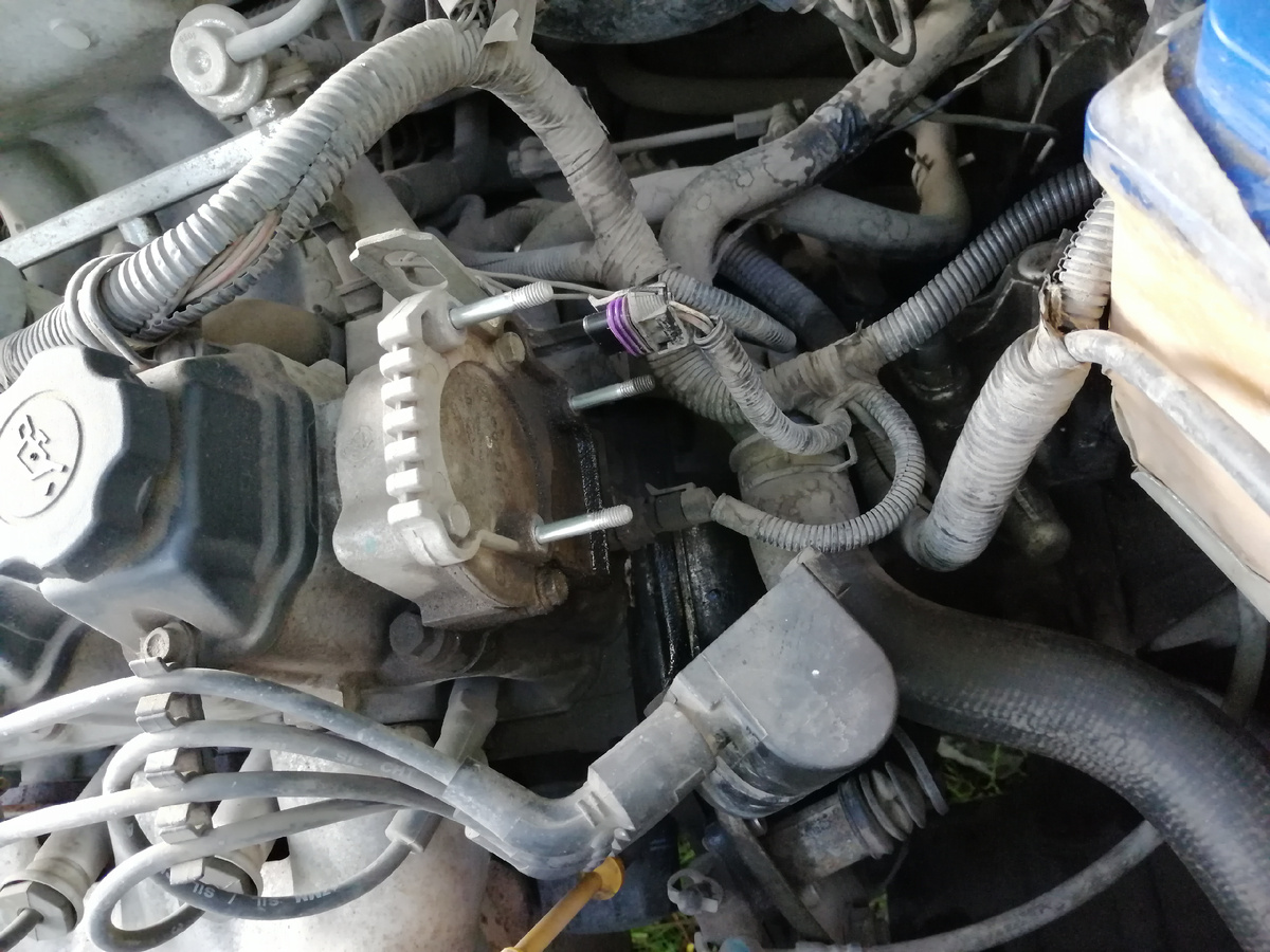 вот так это выглядело . Было грустно, особенно, когда снял и увидел, что подтёк был довольно сильный.