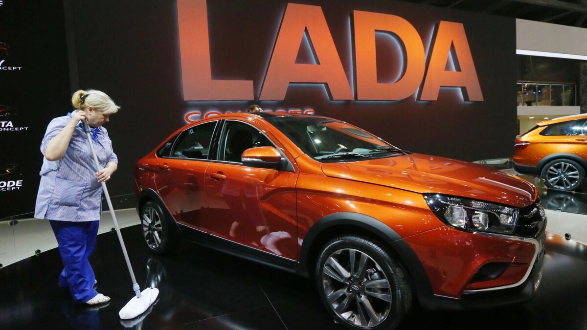 Власти зачищают рынок для Lada. Фото: Сергей Савостьянов/ТАСС