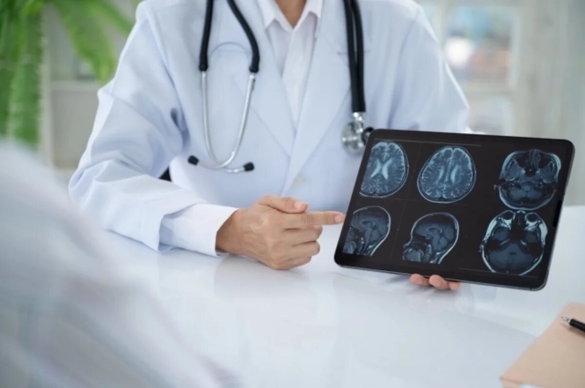    Врачи назвали два опасных фактора, повышающих риск развития деменции