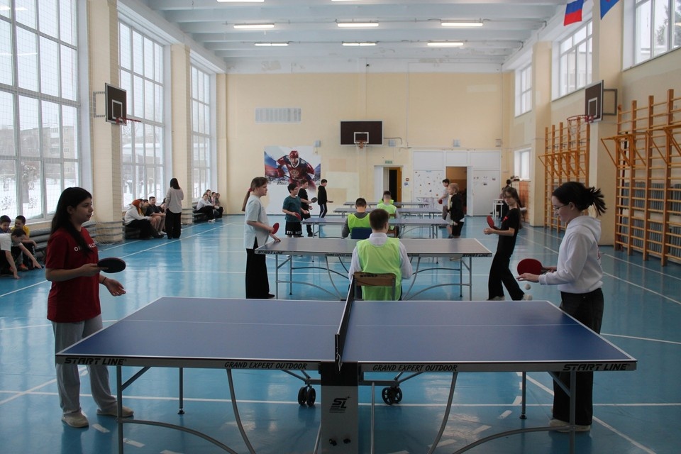    Проект «Школьная ракетка» позволил создать в школе поселка Новогорный новую спортивную секцию. Фото СОШ №41