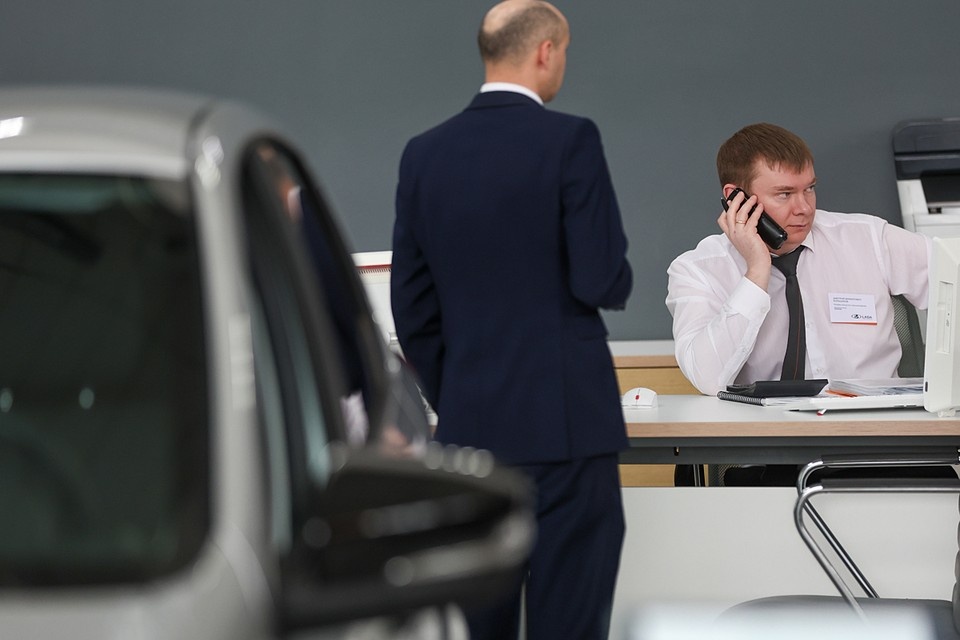    Объем выдачи автокредитов сокращается / Global Look Press