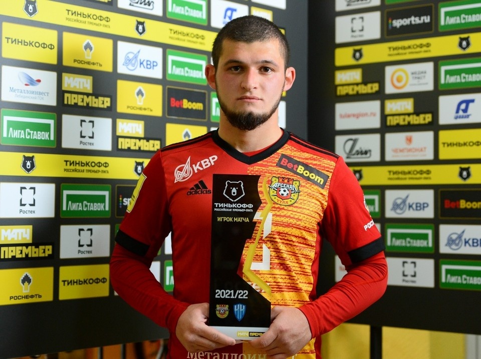    Экс-спартаковец Аяз Гулиев возвращается в тульский «Арсенал» с зарплатой около миллиона рублей в месяц материалы пресс-служб