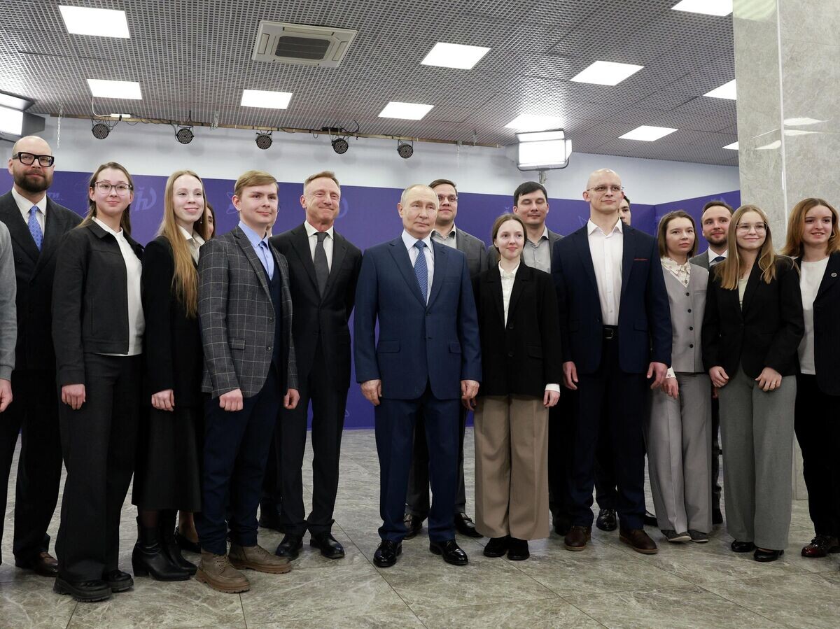    Президент РФ Владимир Путин посещает Московский физико-технический институт | © РИА Новости / POOL