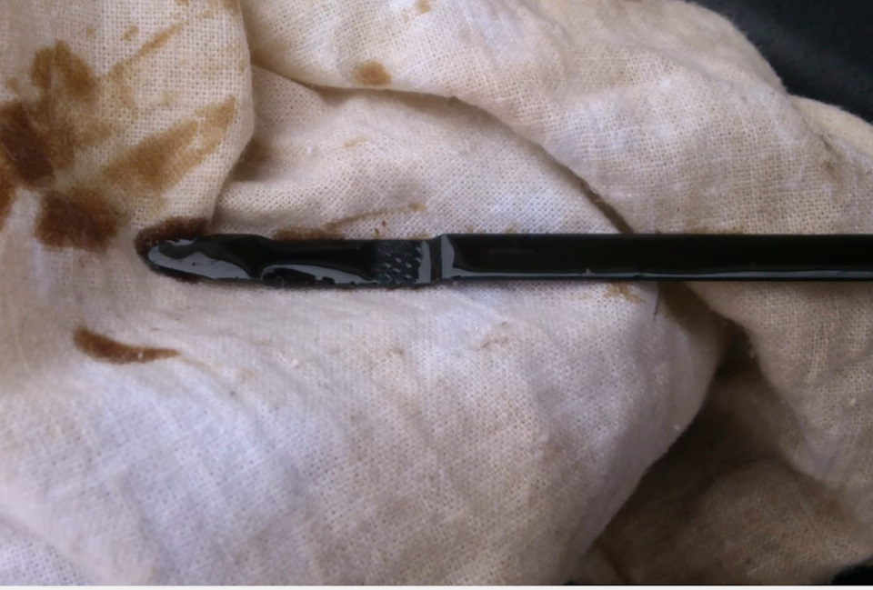 Вот так выглядит ваше "синтетическое" масло в мороз. Масляный насос сейчас в шоке