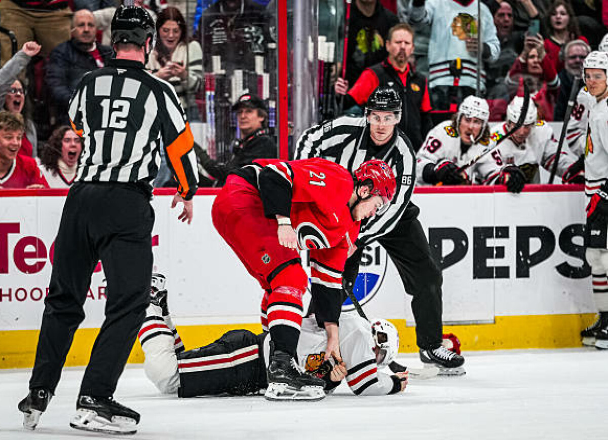     Главный тренер «Каролины» отреагировал на драку с участием Никишина