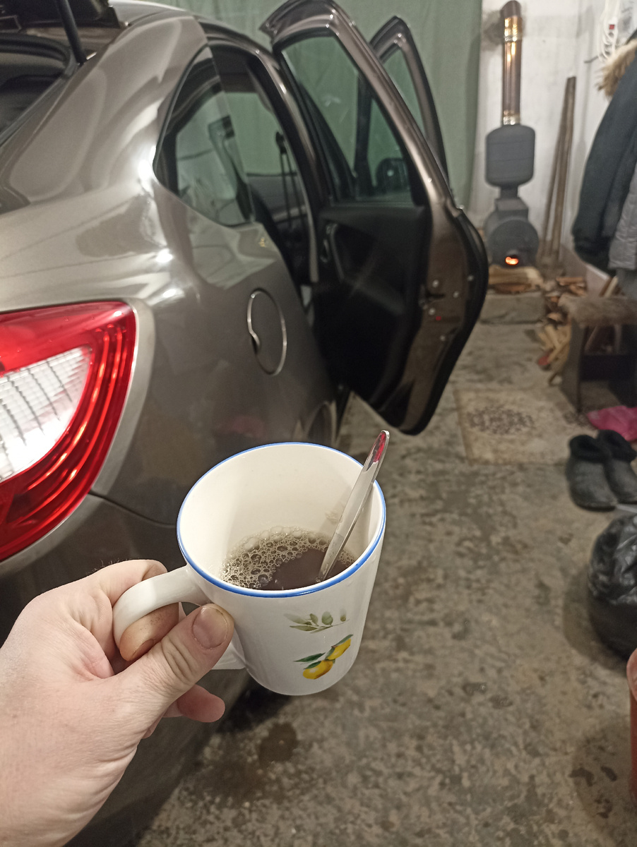 Фото с моего гаража.