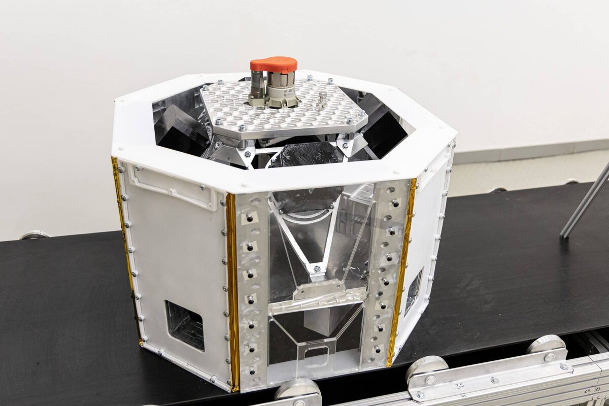    Платформа космического аппарата «Звезда» / © Пресс-служба МАИ