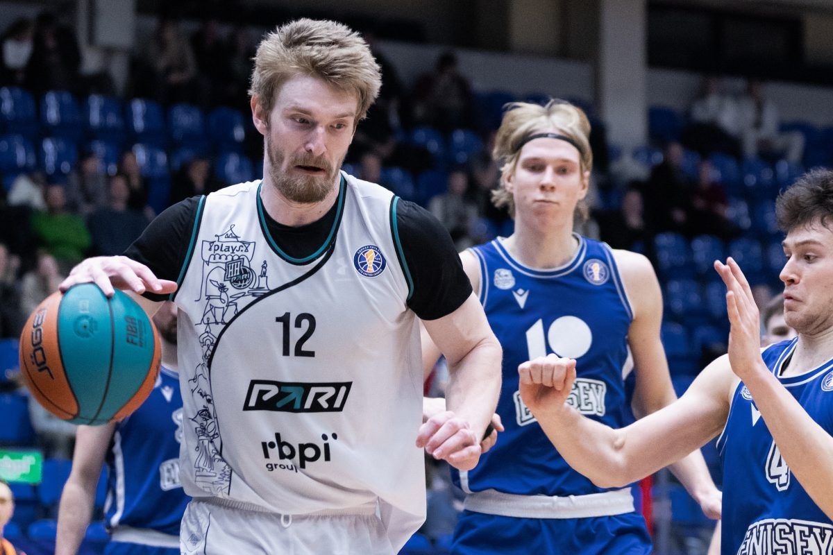    20 января Хантер Дин провёл свой последний матч за нижегородский клуб против \