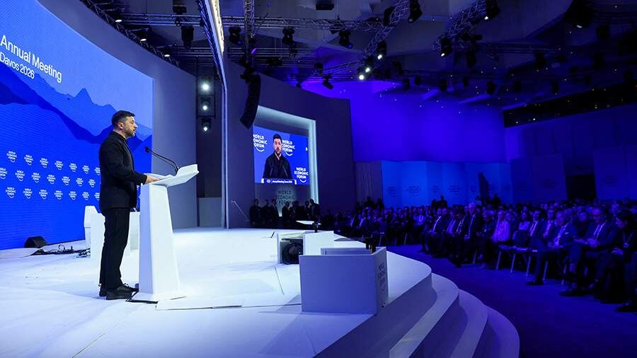    Фото: REUTERS/Denis Balibouse