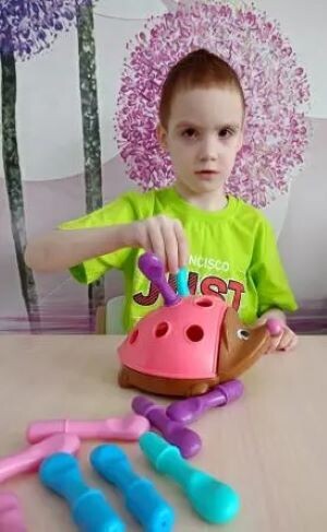 НИКИТА ЖДЁТ РОДИТЕЛЕЙ!!!