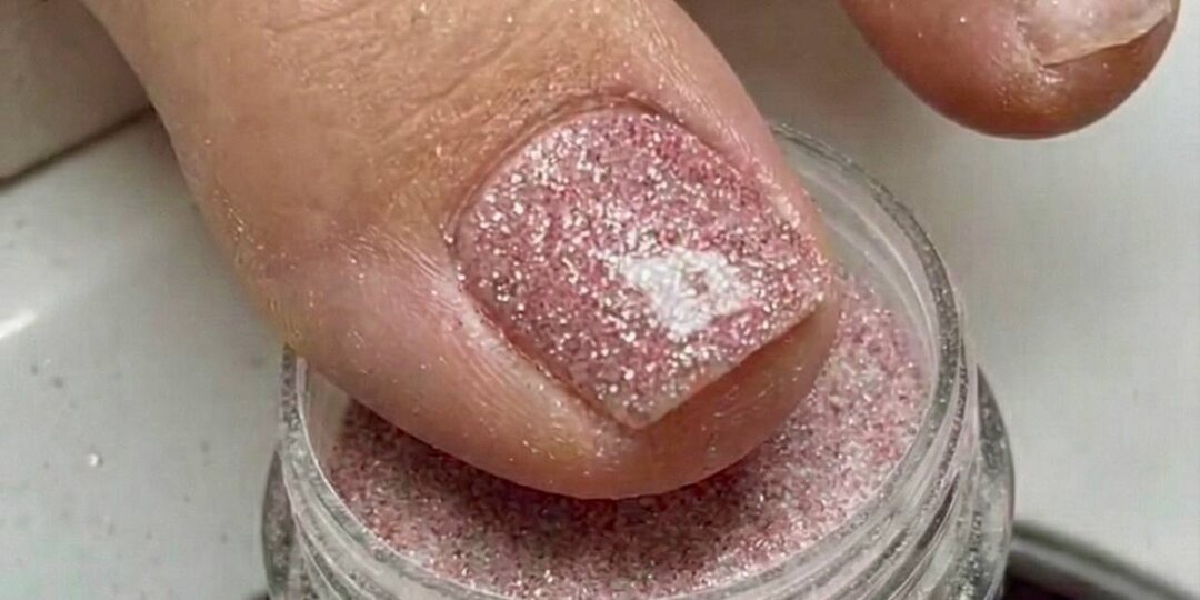 А МОЖНО ПУДРУ НА НОГИ