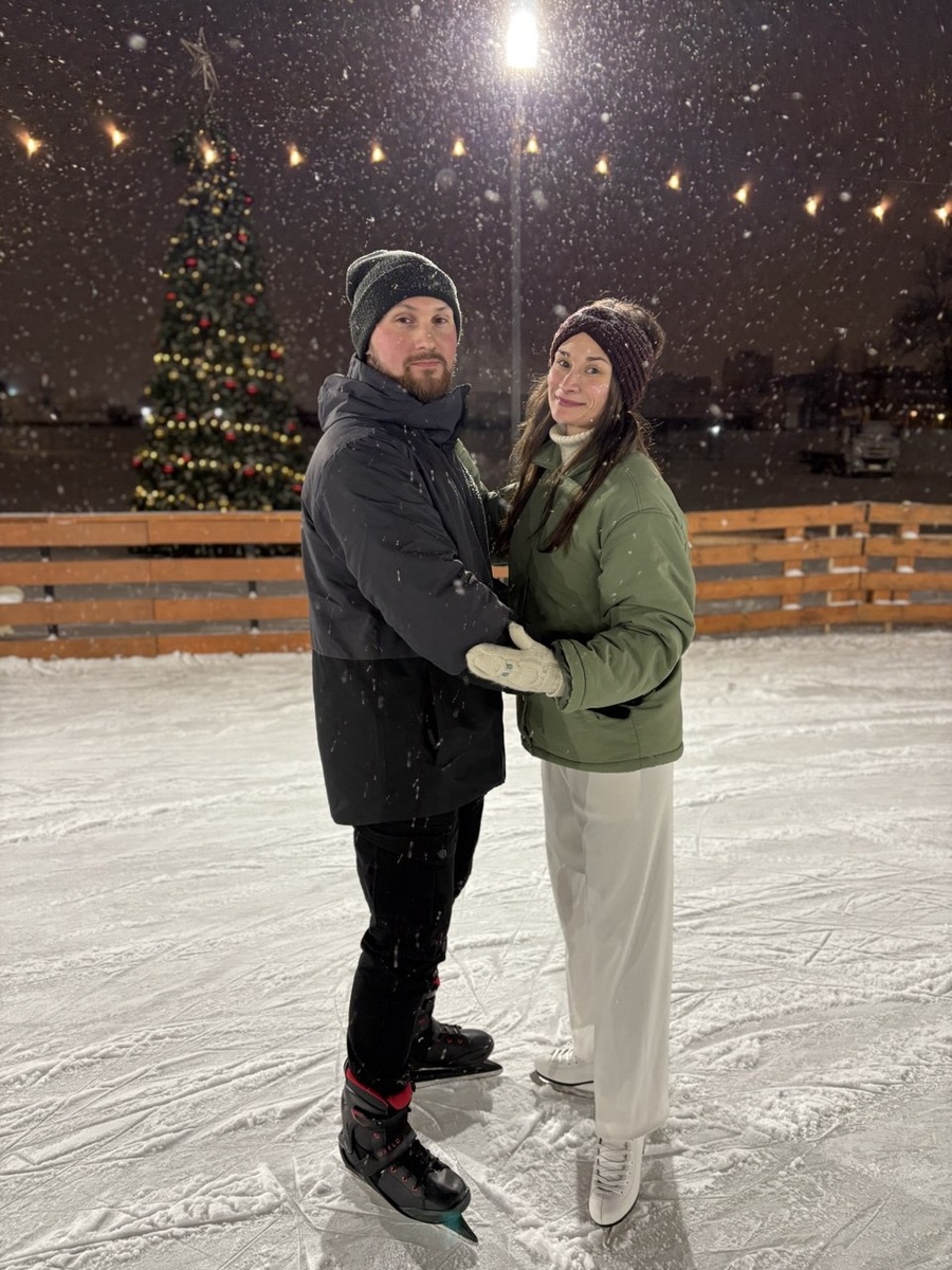 Например, уже известно, что в связи с проведением торжественного мероприятия ко Дню студента, 25 января 2026 года (в это воскресенье) с 14:30 до 20:30 посещение катка будет недоступно.