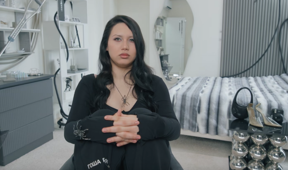 Дочь Оксаны Самойловой и Джигана Ариела. Фото: VK Видео