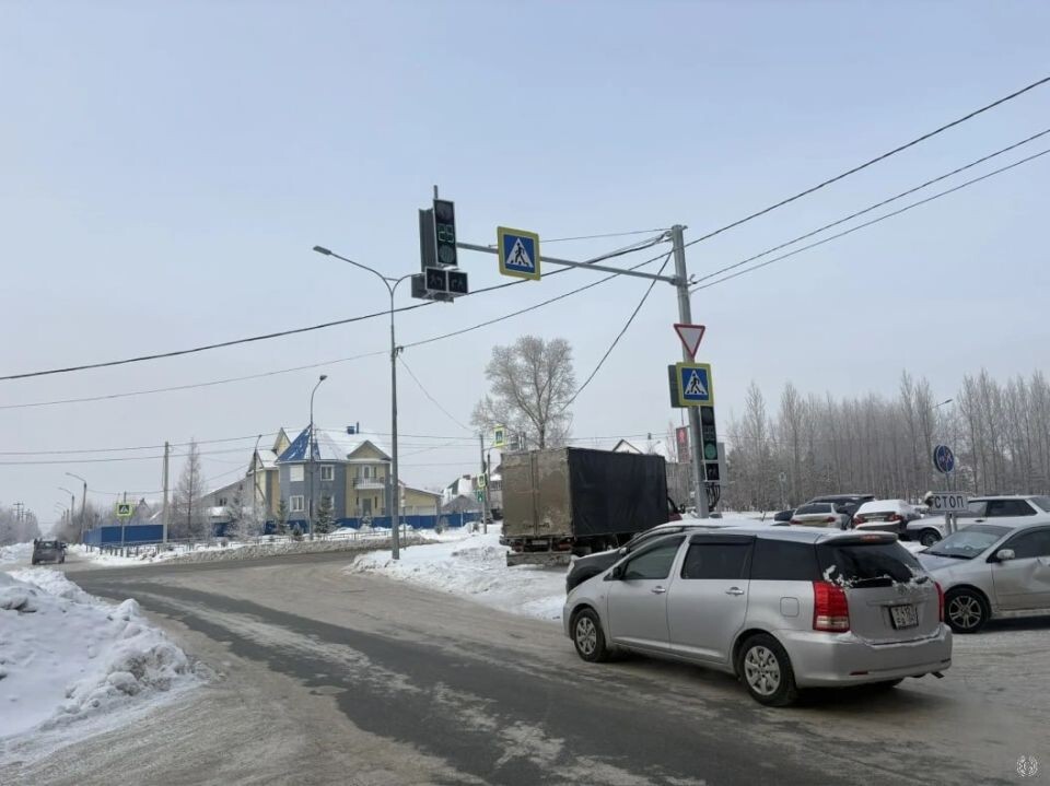    Новый светофор в Барнауле. Источник: barnaul.org