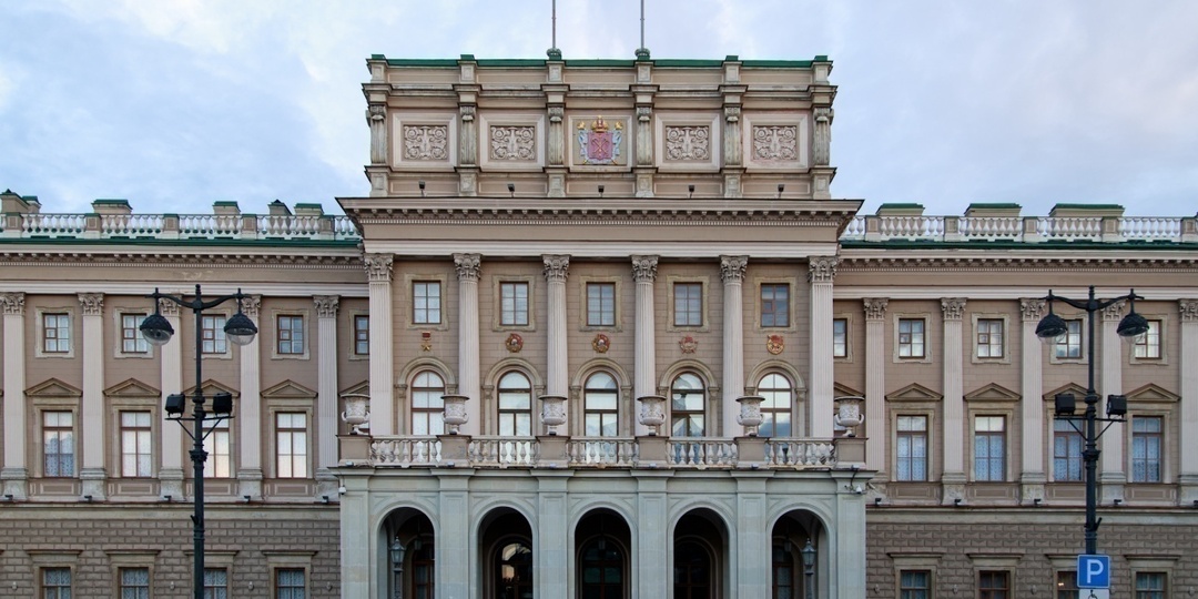 В парламенте Петербурга создали рабочую группу по запрету вейпов