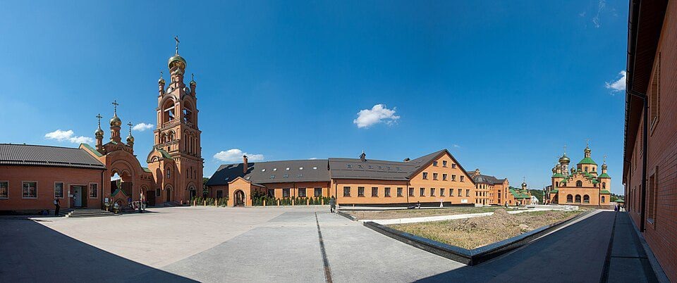    Валерий Голоха Редакция