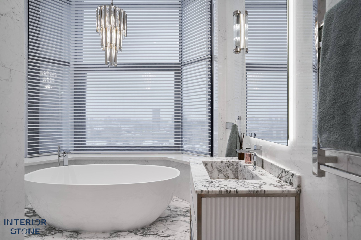 Санузел из натурального мрамора Калакатта Коркия