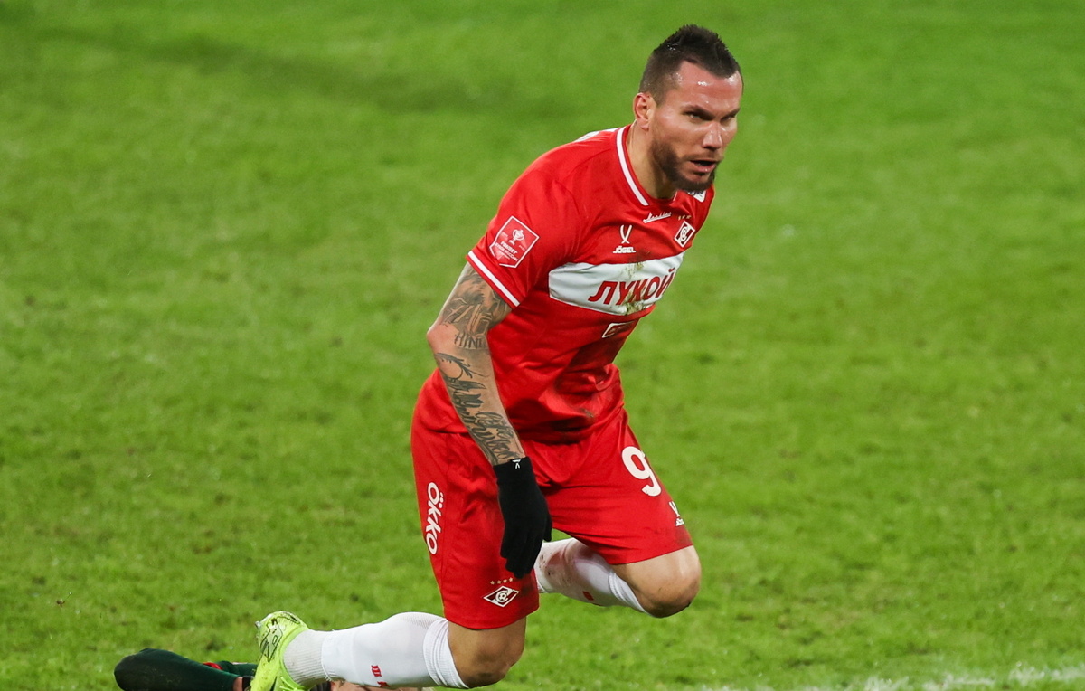    Нападающий "Спартака" Антон Заболотный  Сергей Шахиджанян/ТАСС