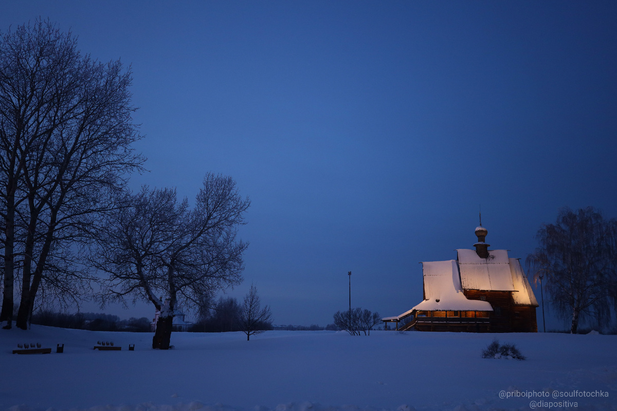 Фотограф Тамара Прибойченко.  Фото из серии Вечерний Г. Суздаль. 