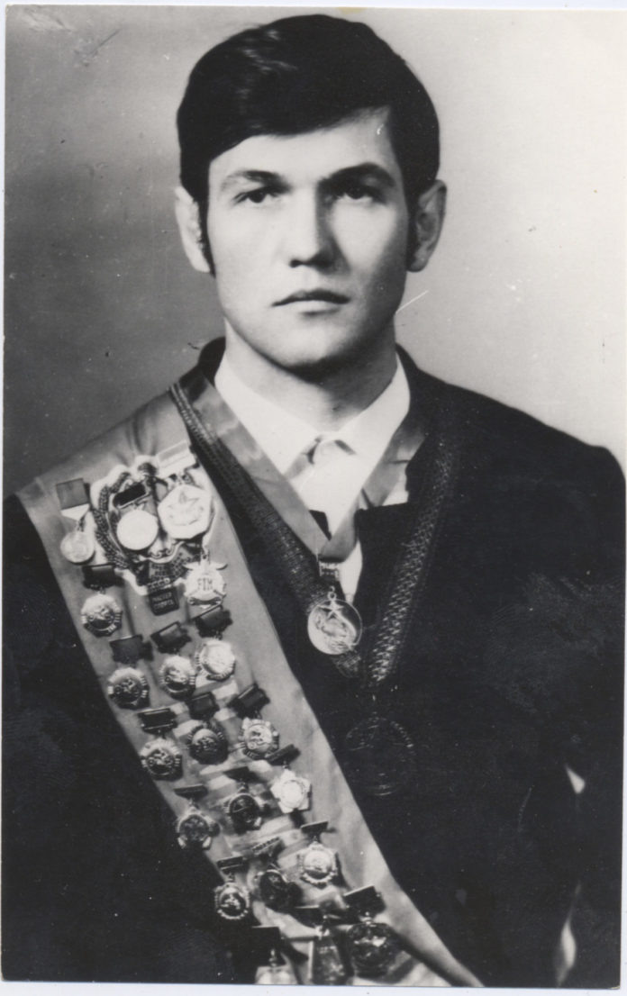 Мастер спорта международного класса, заслуженный тренер России, наш земляк Григорий Шулик