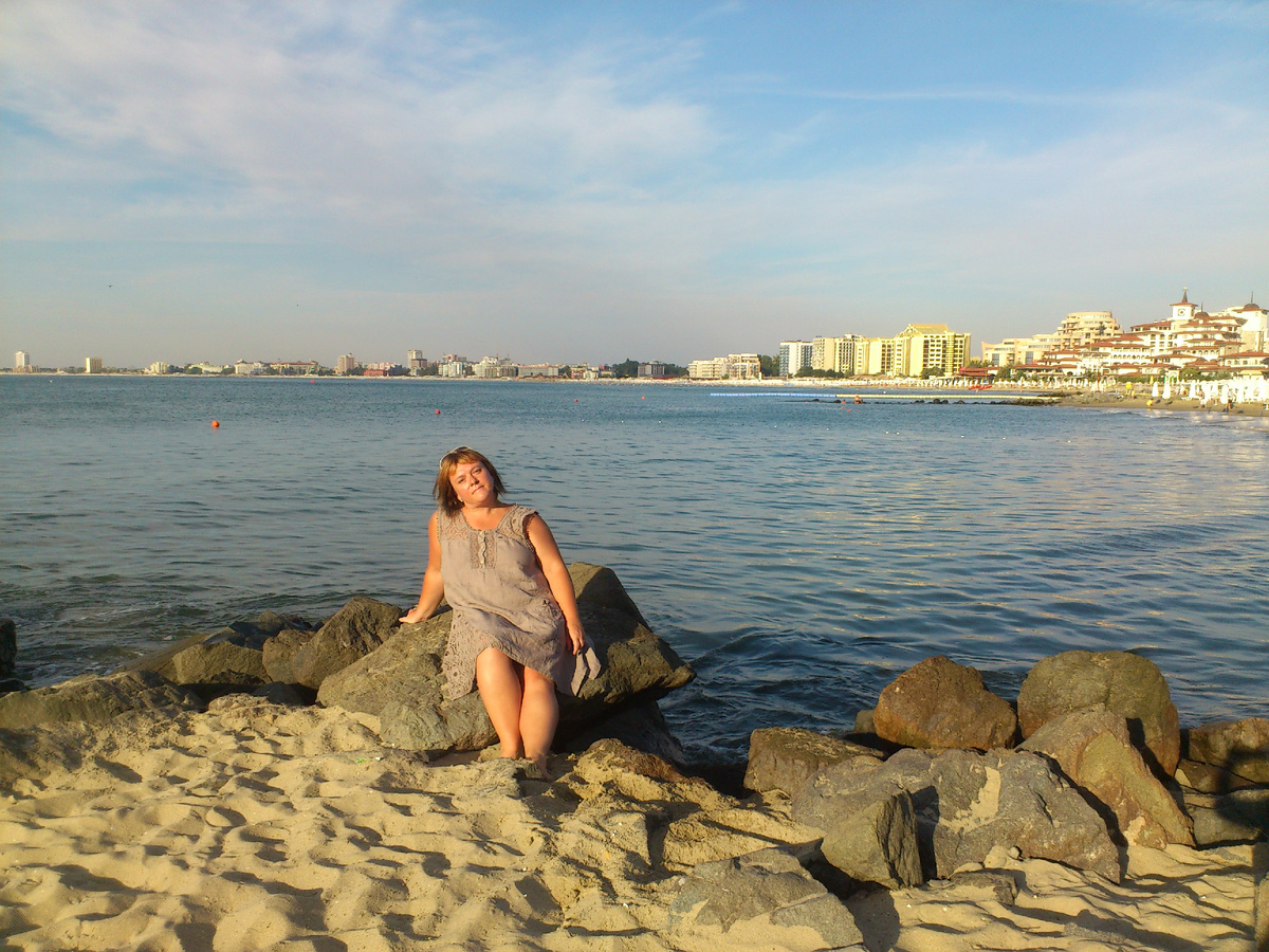 Вид на Солнечный берег и Несебр с солнечного берега. Фото из архива автора. Увы, в те времена автор не была блогером, поэтому фото и видеофиксации с тех времен крайне мало