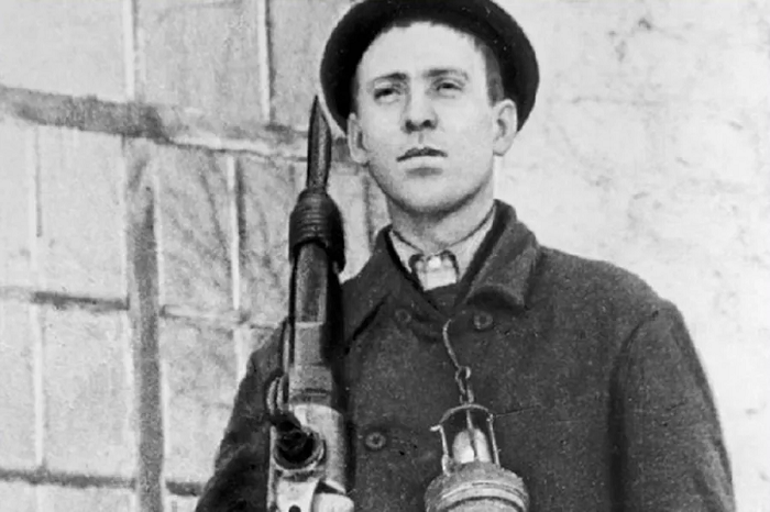 Алексей Стаханов