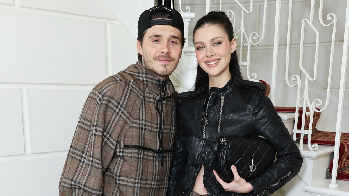    Никола Пельтц и Бруклин Бекхэм. Фото: Getty Images