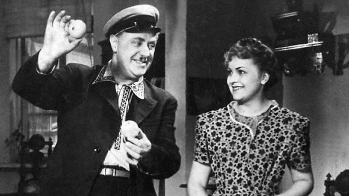 Михаил Жаров и Людмила Целиковская в фильме