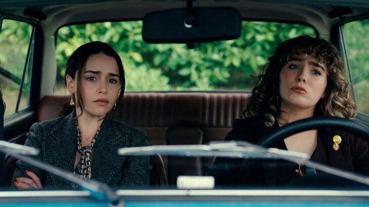    Фото: кадр из сериала "Пони"; режиссеры – Сюзанна Фогель, Вьет Нгуен, Элли Панкив; производство – All the Time All, David Iserson Enterprises, Pacesetter Productions