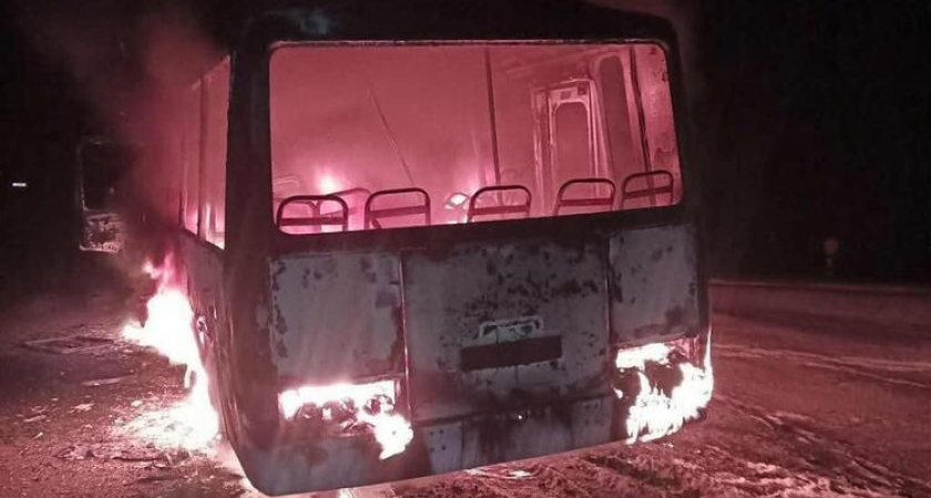 «Автобус полностью уничтожен огнем»: дрон ВСУ атаковал пассажиров на трассе Головчино — Масычево, пять человек получили осколочные ранения