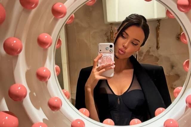 Обложка © Instagram (признан экстремистской организацией и запрещён на территории Российской Федерации) / a.reshetova